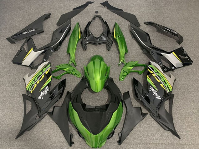 Carénages Moto Kawasaki Ninja 400 2018-2024 - Vert Noir Or OEM Style