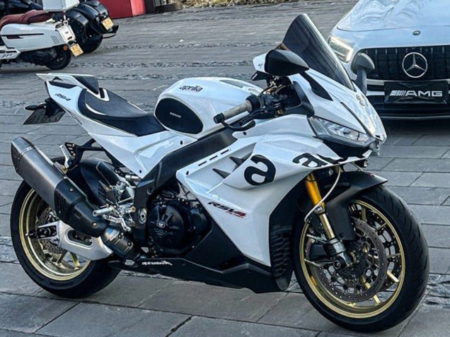 Carénages Moto Aprilia RSV4 1100 2021-2024 - Blanc Noir