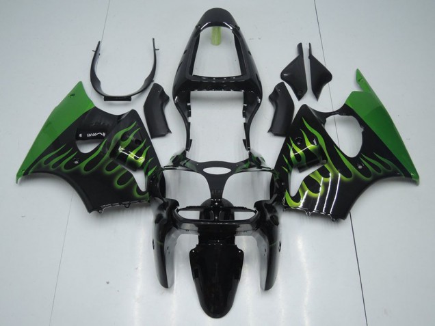 Carénage Moto ZX6R 00-02 - Noir avec Vert Flamme Carénage Moto ZX6R 00-02 - Noir avec Vert Flamme