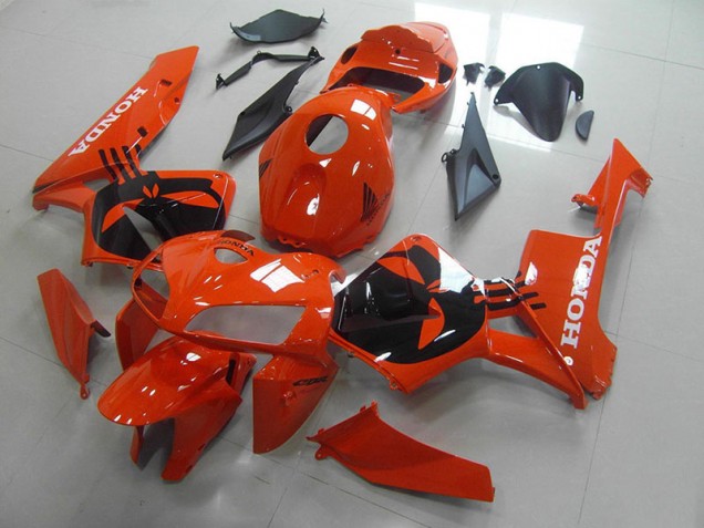 Kit Carénages Motos & Plastique CBR 600 RR 05-06 - Orange Noir Kit Carénages Motos & Plastique CBR 600 RR 05-06 - Orange Noir