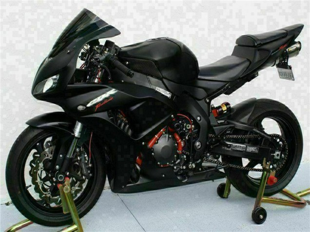 Carénage Moto CBR 1000 RR 06-07 - Noir Carénage Moto CBR 1000 RR 06-07 - Noir
