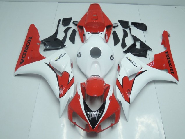 Carénage Moto CBR 1000 RR 06-07 - Orange Rouge et Blanc Carénage Moto CBR 1000 RR 06-07 - Orange Rouge et Blanc