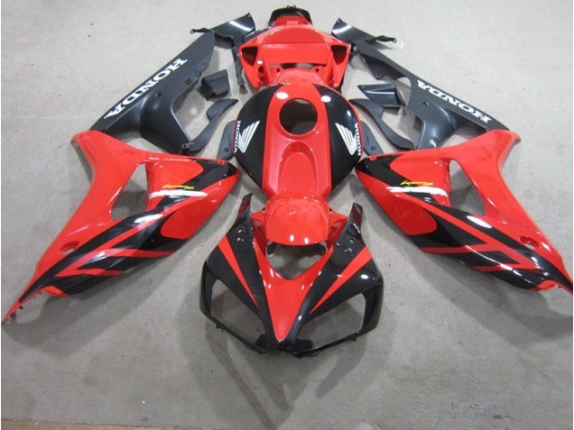 Carénage Moto CBR 1000 RR 06-07 - Rouge Noir Fireblade Carénage Moto CBR 1000 RR 06-07 - Rouge Noir Fireblade