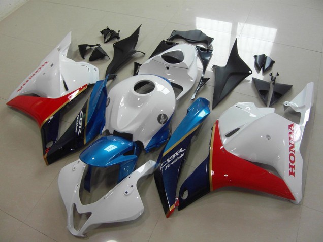 Carénage Moto CBR 600 RR 09-12 - Noir Rouge Bleu Carénage Moto CBR 600 RR 09-12 - Noir Rouge Bleu